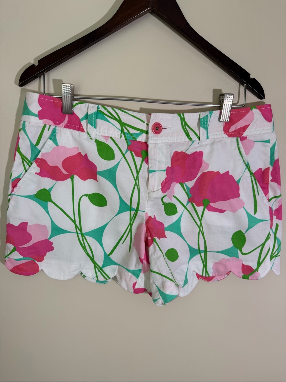 Lilly Pulitzer Buttercup Shorts - Picture 4 of 6